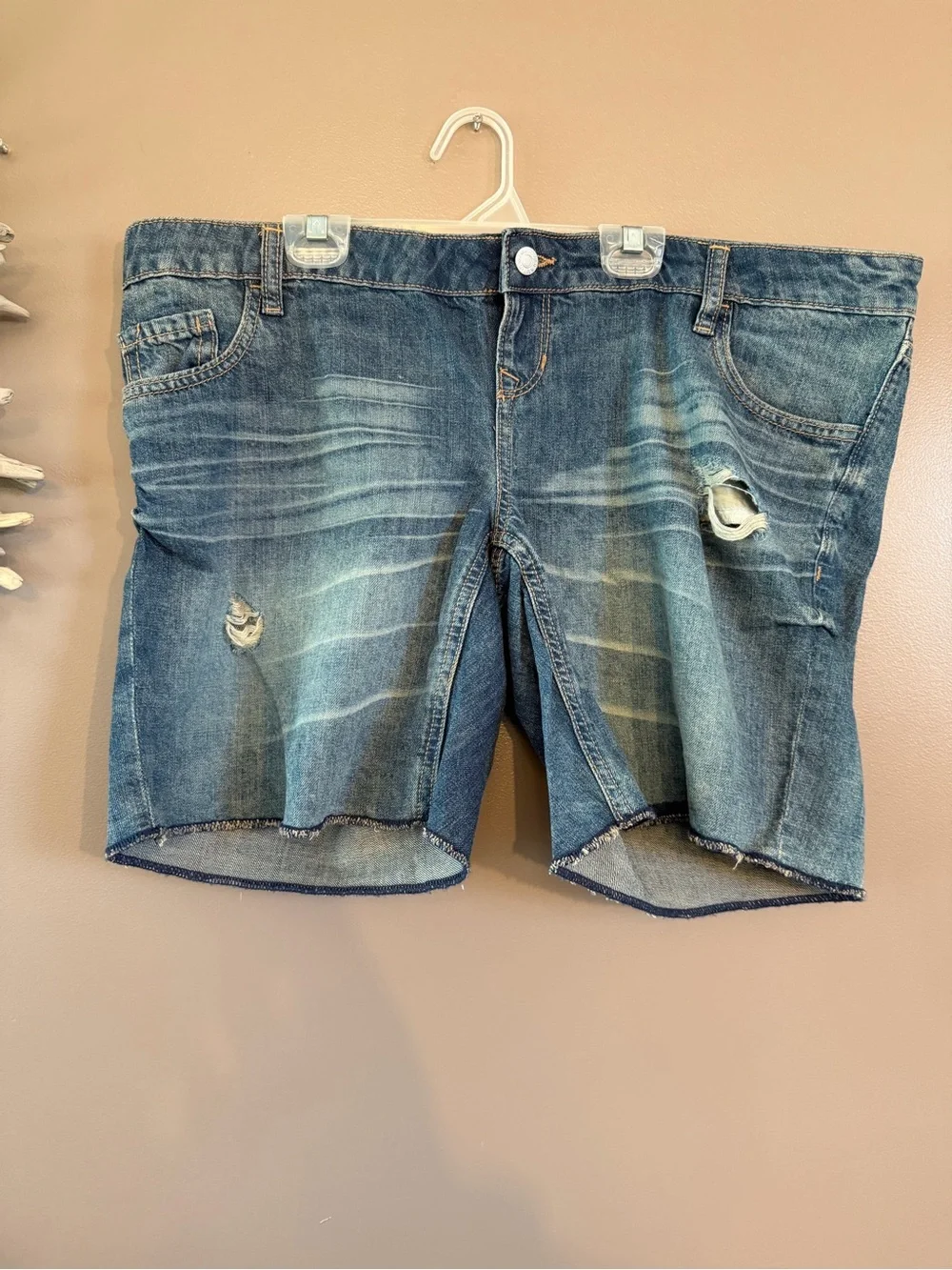 Old navy Boyfriend Denim shorts